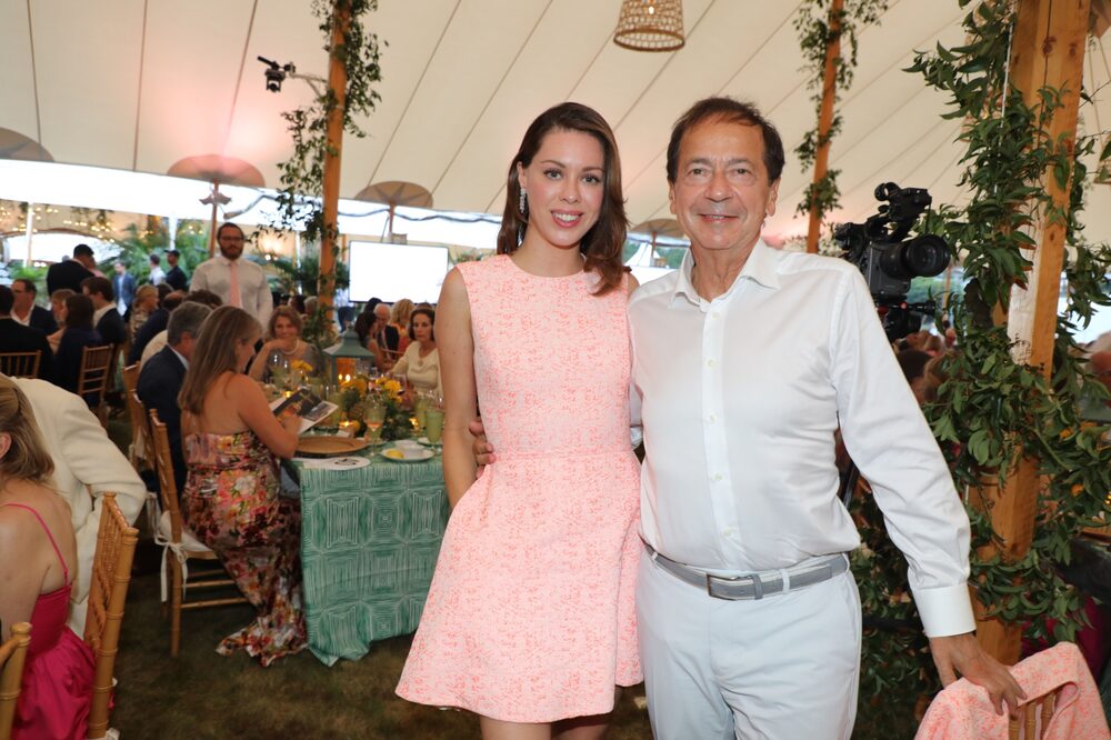 Alina de Almeida y John Paulson. Fotógrafa: Amanda Gordon/Bloomberg Alina de Almeida y John Paulson. Fotógrafa: Amanda Gordon/Bloomberg