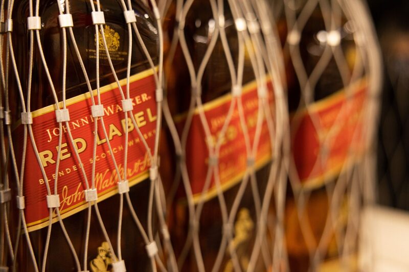 A fabricante de marcas como o Johnnie Walker pode ter suas vendas impactadas pela guerra comercial de Trump (Foto: Chris Ratcliffe/Bloomberg) A fabricante de marcas como o Johnnie Walker pode ter suas vendas impactadas pela guerra comercial de Trump (Foto: Chris Ratcliffe/Bloomberg)