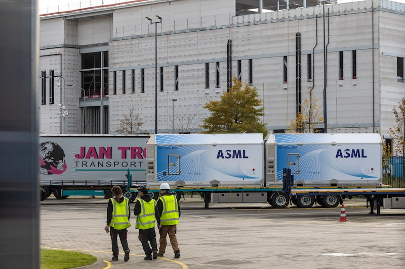 ASML Holding NV Headquarters As CEO Sees Slow Chip Recovery ASML Holding NV Headquarters As CEO Sees Slow Chip Recovery