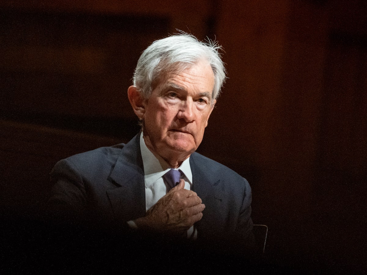 Trump investiga a Powell en la Reserva Federal