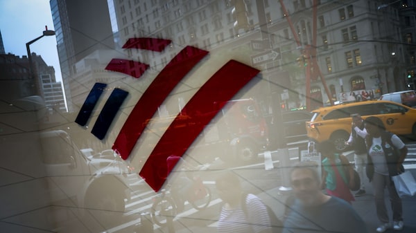 Vicepresidenta de Bank of America muere tras ser apuñalada en Nueva York Vicepresidenta de Bank of America muere tras ser apuñalada en Nueva York