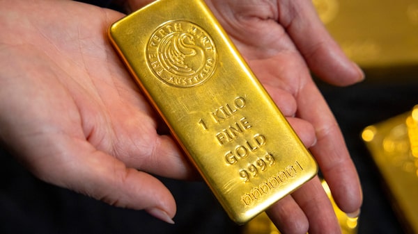 ¿Invertir en oro? UBS espera fuerte alza y explica por qué su precio es volátil durante guerras ¿Invertir en oro? UBS espera fuerte alza y explica por qué su precio es volátil durante guerras