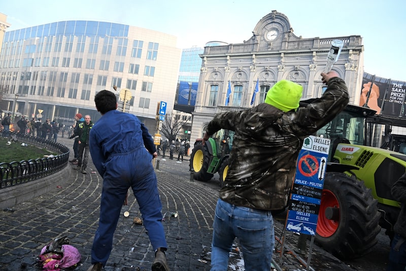 Las negociaciones sobre el acuerdo comercial se han prolongado durante 25 años. Las negociaciones sobre el acuerdo comercial se han prolongado durante 25 años.