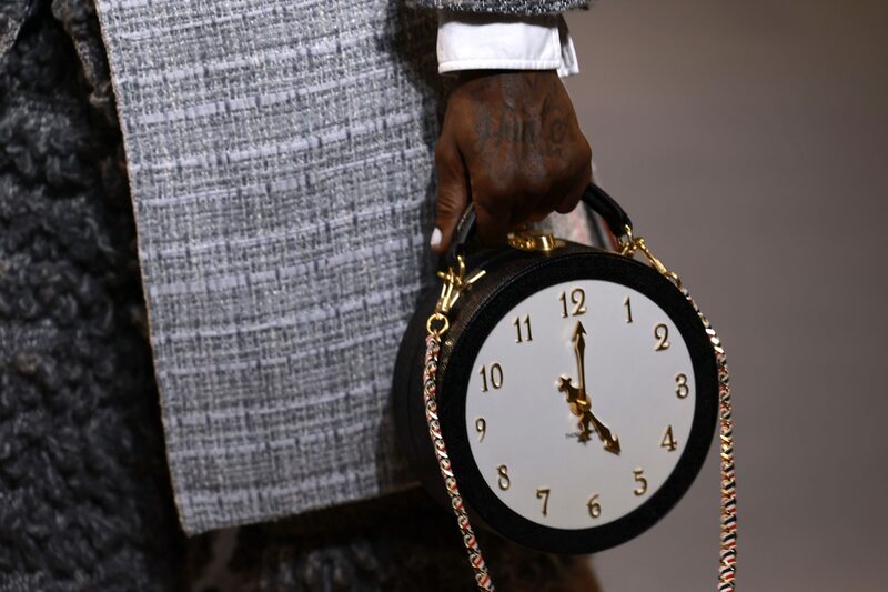 Nuevo CEO estadounidense es más joven y puede sea una mujer Nuevo CEO estadounidense es más joven y puede sea una mujer