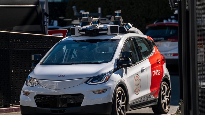 GM encerra divisão da Cruise de robotáxi e vai na contramão de Tesla e Alphabet GM encerra divisão da Cruise de robotáxi e vai na contramão de Tesla e Alphabet