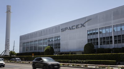 SpaceX prepara venda de ações a valuation recorde de US$ 800 bilhões, dizem fontes SpaceX prepara venda de ações a valuation recorde de US$ 800 bilhões, dizem fontes