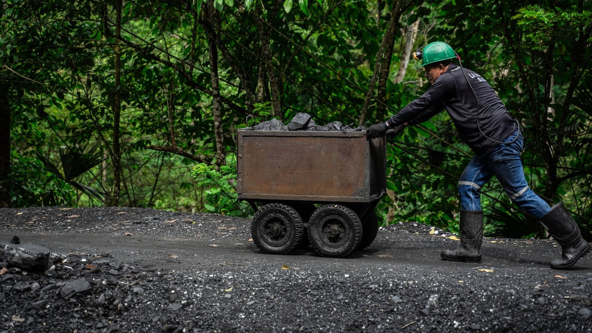A quiénes sí y a quiénes no les aplica la reducción de la jornada laboral desde hoy en Colombia