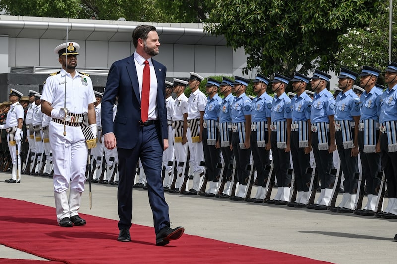 La reunión incluyó conversaciones bilaterales entre Vance y Modi, una reunión más amplia con el personal y una cena con la esposa del vicepresidente, Usha Vance, y sus tres hijos. (Bloomberg) La reunión incluyó conversaciones bilaterales entre Vance y Modi, una reunión más amplia con el personal y una cena con la esposa del vicepresidente, Usha Vance, y sus tres hijos. (Bloomberg)