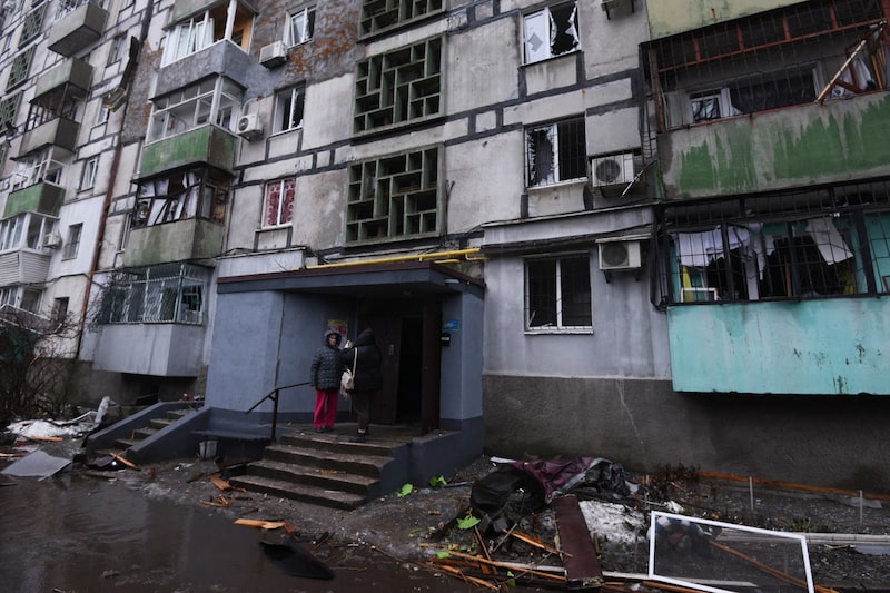 Putin ofrece usar activos rusos congelados en EE.UU. para la reconstrucción de Ucrania. Putin ofrece usar activos rusos congelados en EE.UU. para la reconstrucción de Ucrania.