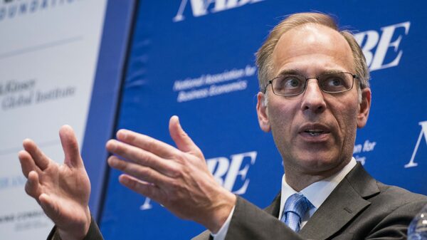 Estados Unidos corre el riesgo de caer en una recesión, según un economista de Moody’s Estados Unidos corre el riesgo de caer en una recesión, según un economista de Moody’s