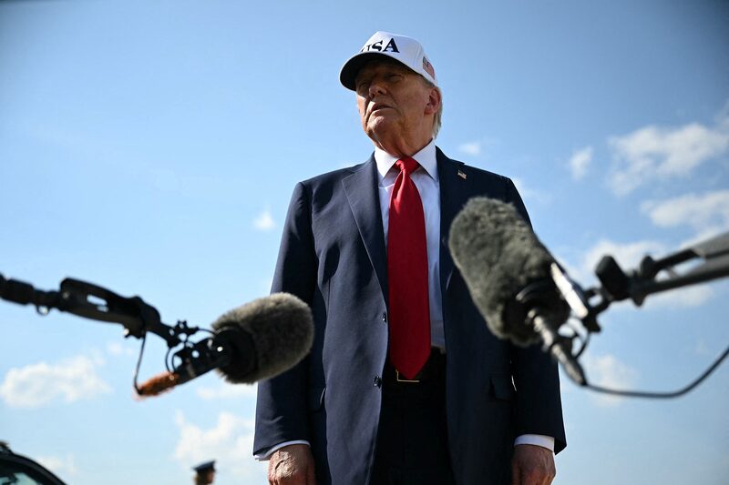 Trump disse que os países “começarão a pagar em 1º de agosto (Foto: Andrew Caballero Reynolds/ AFP via Getty Images) Trump disse que os países “começarão a pagar em 1º de agosto (Foto: Andrew Caballero Reynolds/ AFP via Getty Images)