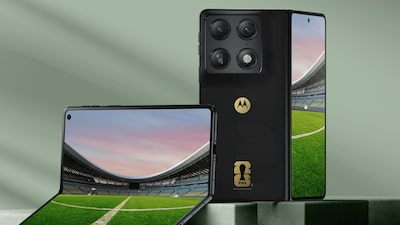 Lujo y fútbol: Cuánto cuesta el teléfono Motorola Razr Fold del Mundial 2026 bañado en oro Lujo y fútbol: Cuánto cuesta el teléfono Motorola Razr Fold del Mundial 2026 bañado en oro