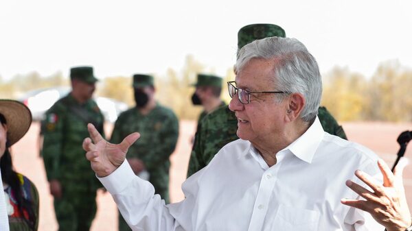 AMLO descarta militarización con la integración de Guardia Nacional a la Sedena AMLO descarta militarización con la integración de Guardia Nacional a la Sedena