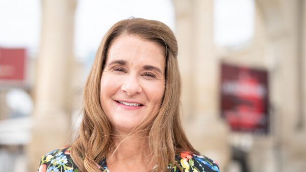 Melinda French Gates ya posee US$5.700 millones en acciones tras su divorcio Melinda French Gates ya posee US$5.700 millones en acciones tras su divorcio