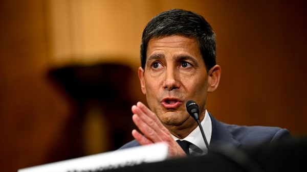 Senado de EE.UU. confirma a Kevin Warsh para la Junta de la Fed; falta votación para la presidencia Senado de EE.UU. confirma a Kevin Warsh para la Junta de la Fed; falta votación para la presidencia