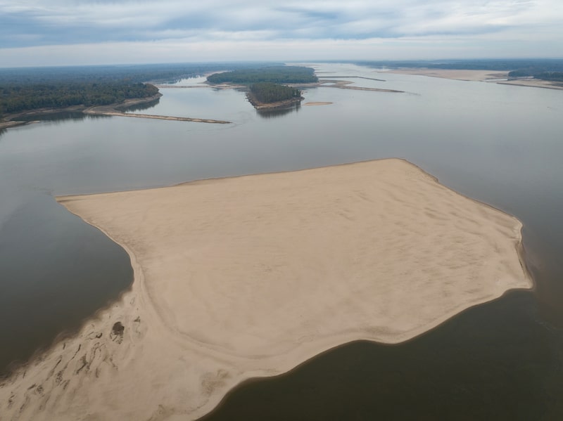 Por qué las ráfagas de lluvia más intensas están haciendo que el planeta sea más seco Por qué las ráfagas de lluvia más intensas están haciendo que el planeta sea más seco