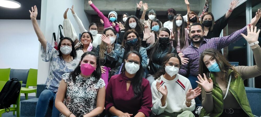 Esta es una iniciativa que busca potenciar el desarrollo de emprendedoras guatemaltecas y dueñas de mipymes de la ciudad de Guatemala y regiones aledañas. Esta es una iniciativa que busca potenciar el desarrollo de emprendedoras guatemaltecas y dueñas de mipymes de la ciudad de Guatemala y regiones aledañas.