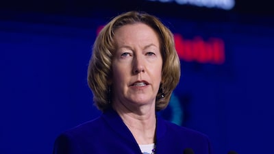 Mais petróleo, menos energia verde: a visão do mercado sobre a nova CEO da BP Mais petróleo, menos energia verde: a visão do mercado sobre a nova CEO da BP