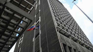 Rally del 220% de bonos de Venezuela pierde fuerza por dudas sobre renegociación de deuda Rally del 220% de bonos de Venezuela pierde fuerza por dudas sobre renegociación de deuda