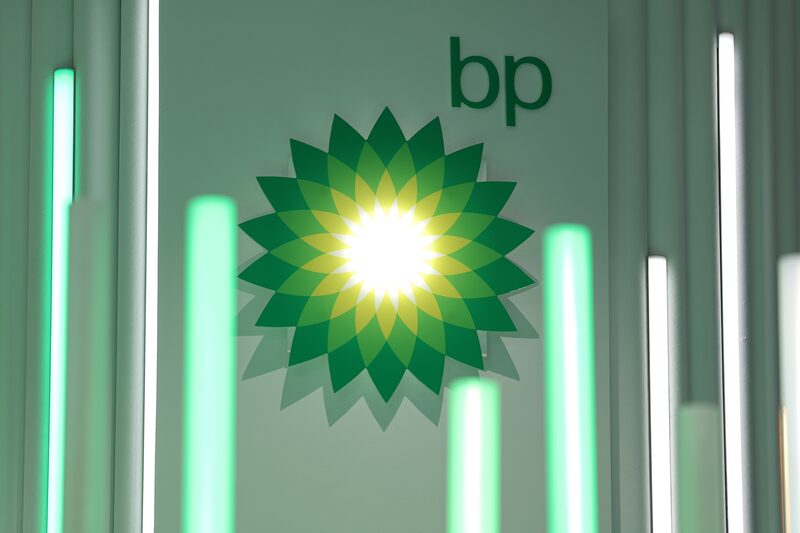 BP eliminará cerca del 5% de su plantilla para reducir costos, según su CEO BP eliminará cerca del 5% de su plantilla para reducir costos, según su CEO