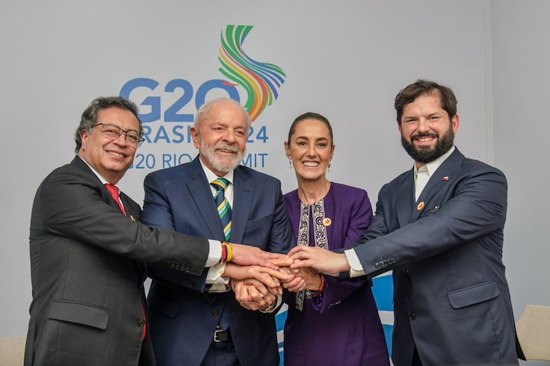 Presidentes de izquierda en América Latina se unen en una foto durante la Cumbre del G20 Presidentes de izquierda en América Latina se unen en una foto durante la Cumbre del G20