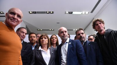 Bullrich anuncia a Rodríguez Larreta como jefe de Gabinete si llega a la Presidencia Bullrich anuncia a Rodríguez Larreta como jefe de Gabinete si llega a la Presidencia