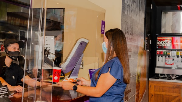 Coca-Cola y Taco Bell firman alianza comercial en Costa Rica Coca-Cola y Taco Bell firman alianza comercial en Costa Rica