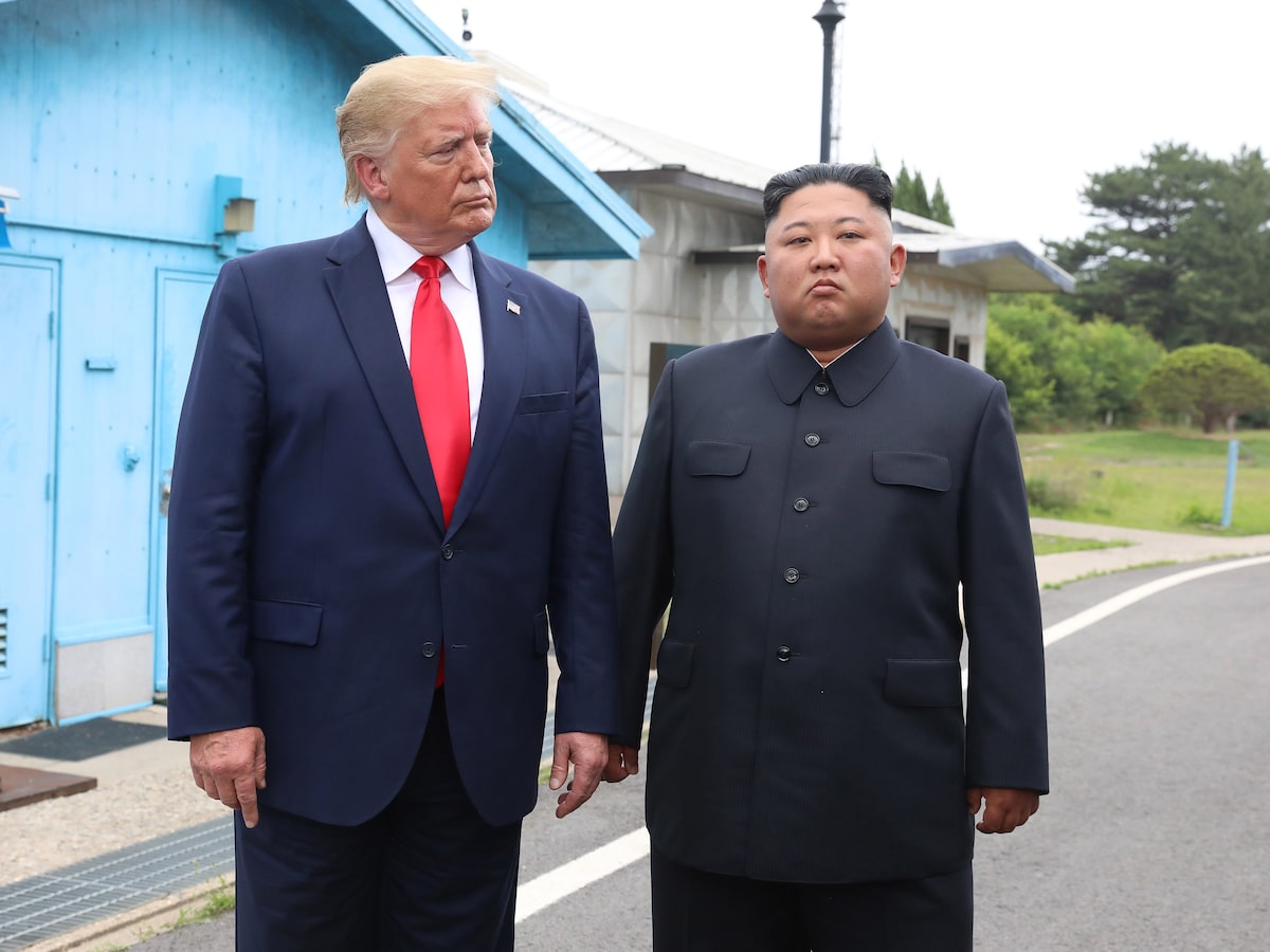 Trump y Kim en diálogo sobre maniobras militares