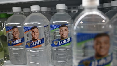 ¿Qué marcas rompieron con Mbappé tras la polémica por Mao en China? Lo que pasó con On y Dior ¿Qué marcas rompieron con Mbappé tras la polémica por Mao en China? Lo que pasó con On y Dior