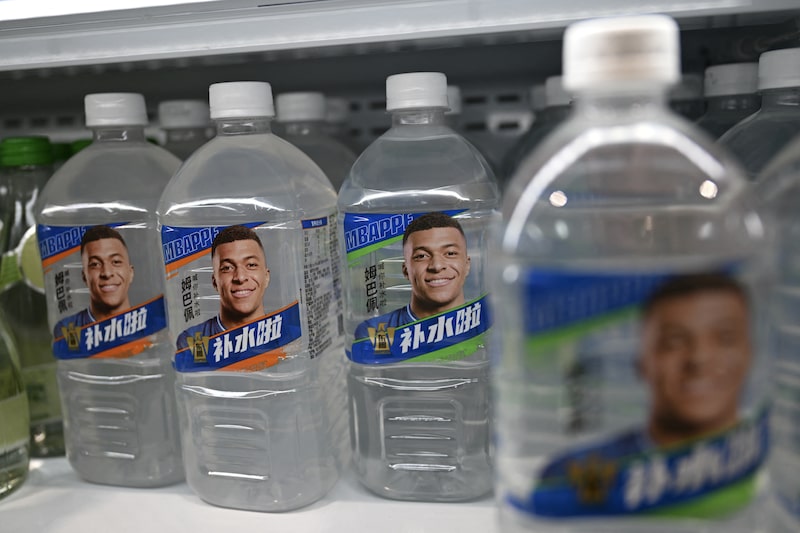 Mbappé Boycott in China Widens After Perceived Insult to Mao Mbappé Boycott in China Widens After Perceived Insult to Mao