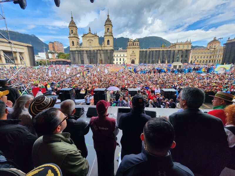 Plaza de Bolívar Plaza de Bolívar