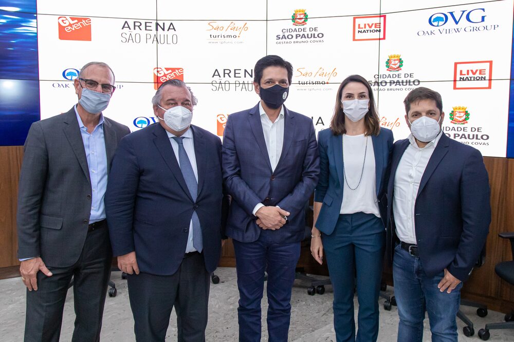 Da esquerda para a direita: Brian Kabatznick, VP Executivo da OVG; Olivier Ginon, fundador e presidente do grupo GL events; Prefeito de São Paulo, Ricardo Nunes; Milena Palumbo, CEO da GL events Brasil; Rafael Lazarini, VP da Live Nation na América Latina Da esquerda para a direita: Brian Kabatznick, VP Executivo da OVG; Olivier Ginon, fundador e presidente do grupo GL events; Prefeito de São Paulo, Ricardo Nunes; Milena Palumbo, CEO da GL events Brasil; Rafael Lazarini, VP da Live Nation na América Latina