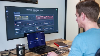 Da CIA a CEO: ex-espiões trocam o trabalho de campo pelo mundo dos negócios Da CIA a CEO: ex-espiões trocam o trabalho de campo pelo mundo dos negócios