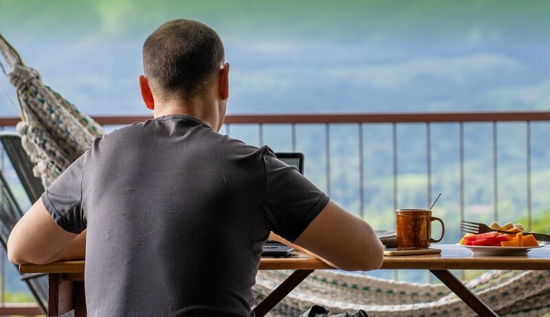 Estos tres países de Centroamérica extienden visas a nómadas digitales Estos tres países de Centroamérica extienden visas a nómadas digitales