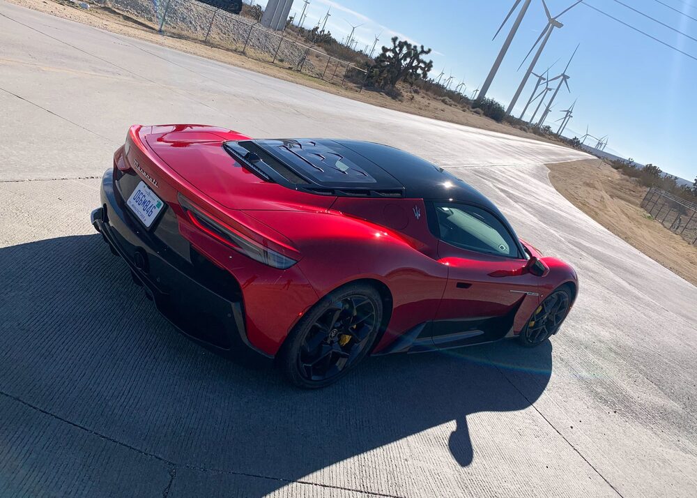 En los próximos años, según Maserati, el MC20 estará disponible como descapotable y como eléctrico. Fotógrafo: Hannah Elliott/Bloomberg En los próximos años, según Maserati, el MC20 estará disponible como descapotable y como eléctrico. Fotógrafo: Hannah Elliott/Bloomberg