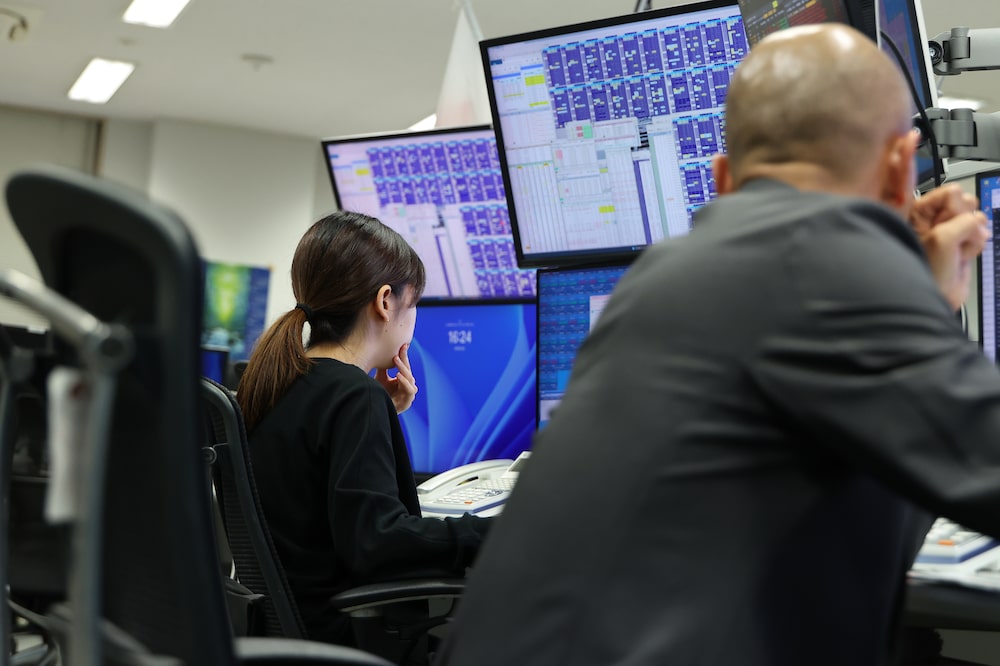 A dealer works in the trading room at foreign exchange brokerage Gaitame.Com Co. in Tokyo, Japan, on Thursday, Sept. 3, 2026. A surge in the yen highlighted the nervous tension surrounding the currency in the run up to the Bank of Japan's meeting later this month. Photographer: Kiyoshi Ota/Bloomberg A dealer works in the trading room at foreign exchange brokerage Gaitame.Com Co. in Tokyo, Japan, on Thursday, Sept. 3, 2026. A surge in the yen highlighted the nervous tension surrounding the currency in the run up to the Bank of Japan's meeting later this month. Photographer: Kiyoshi Ota/Bloomberg
