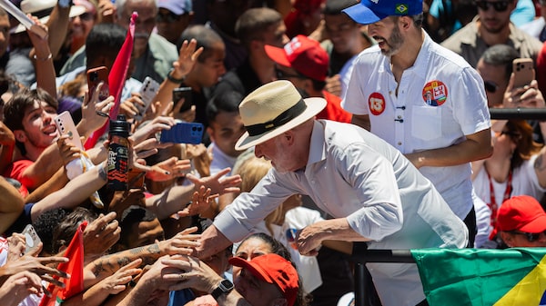 Senado de Brasil aprueba reducir la semana laboral sin bajar salarios, una apuesta electoral de Lula Senado de Brasil aprueba reducir la semana laboral sin bajar salarios, una apuesta electoral de Lula