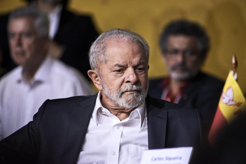 Lula falou na Federação das Indústrias de São Paulo (Fiesp), que tem organizado debates com os candidatos a presidente Lula falou na Federação das Indústrias de São Paulo (Fiesp), que tem organizado debates com os candidatos a presidente