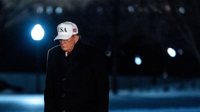 Trump lanza nueva advertencia a Irán mientras buques de guerra llegan a la región Trump lanza nueva advertencia a Irán mientras buques de guerra llegan a la región