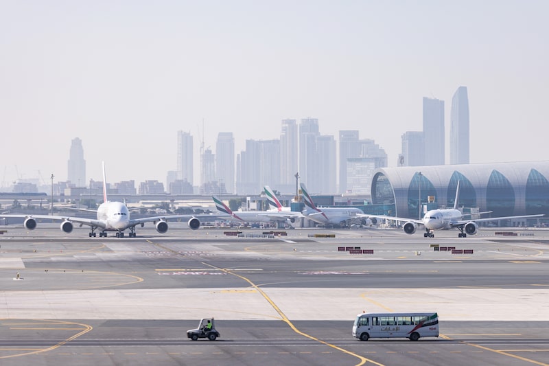 Dubai International Airport (DXB)": voos de diversas companhias aéreas da Europa foram suspensos por semanas ou até segunda ordem (Foto: Christophe Viseux for Bloomberg)
Dubai International Airport (DXB)": voos de diversas companhias aéreas da Europa foram suspensos por semanas ou até segunda ordem (Foto: Christophe Viseux for Bloomberg)