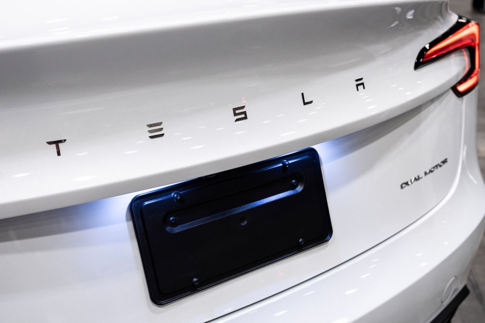 Un vehículo eléctrico Tesla Model 3. Un vehículo eléctrico Tesla Model 3.