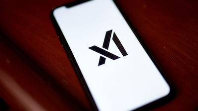 xAI pidió declaraciones de impuestos a sus empleados para entrenar a Grok y aún no paga xAI pidió declaraciones de impuestos a sus empleados para entrenar a Grok y aún no paga