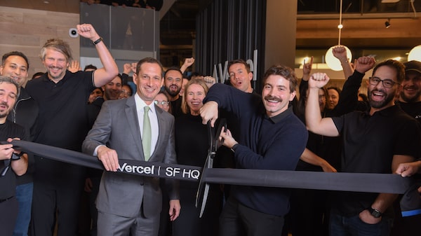 Startup de IA que ajuda empresas a criar ‘próprios ChatGPTs’ prevê IPO em 2027 Startup de IA que ajuda empresas a criar ‘próprios ChatGPTs’ prevê IPO em 2027