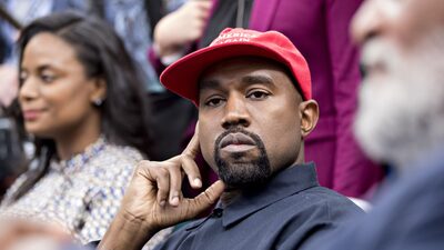 Musk suspende Kanye West do Twitter por incitação à violência Musk suspende Kanye West do Twitter por incitação à violência