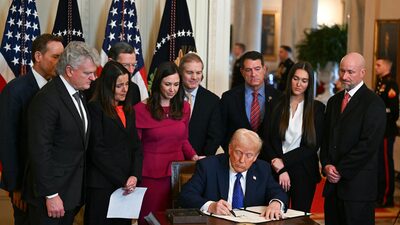 Trump firma la Ley Laken Riley: así impactará a inmigrantes acusados de delitos Trump firma la Ley Laken Riley: así impactará a inmigrantes acusados de delitos
