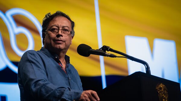 Gasolina en Colombia comenzará a subir para cerrar hueco en fondo de combustibles Gasolina en Colombia comenzará a subir para cerrar hueco en fondo de combustibles