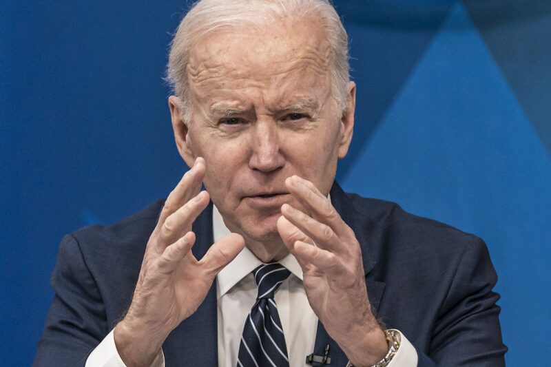 Biden todavía no ha tuiteado nada sobre el mercado, a pesar de una serie de récords en su primer año de mandato. Biden todavía no ha tuiteado nada sobre el mercado, a pesar de una serie de récords en su primer año de mandato.