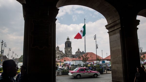 LatAm ha vendido 61% menos deuda soberana nueva que en 2021 por altos costos LatAm ha vendido 61% menos deuda soberana nueva que en 2021 por altos costos