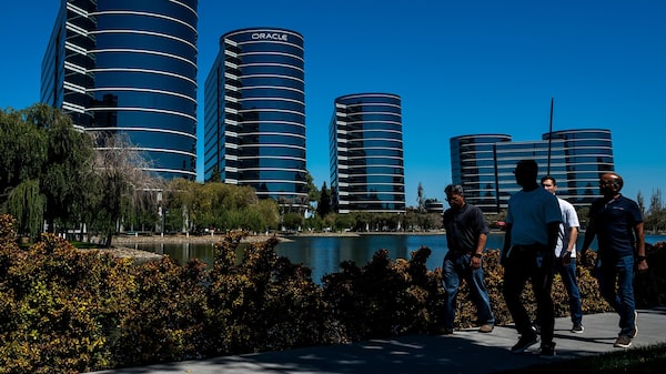Oracle se dispara cerca de un 10% tras superar expectativas en ventas de nube e IA Oracle se dispara cerca de un 10% tras superar expectativas en ventas de nube e IA