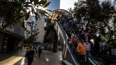 Feriado del 27 de octubre en Chile: ¿Es irrenunciable y cómo funcionará el comercio? Feriado del 27 de octubre en Chile: ¿Es irrenunciable y cómo funcionará el comercio?